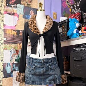 Windsor Leopard Faux Fur Trim Ribbed Tie Top